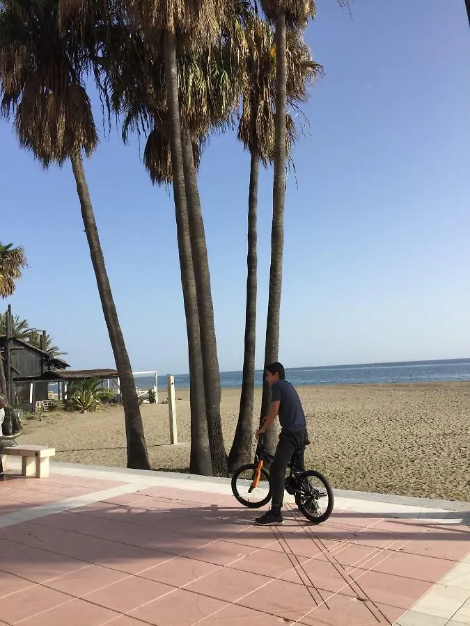 Apartamento Vista mar. Playa cerca. Estepona